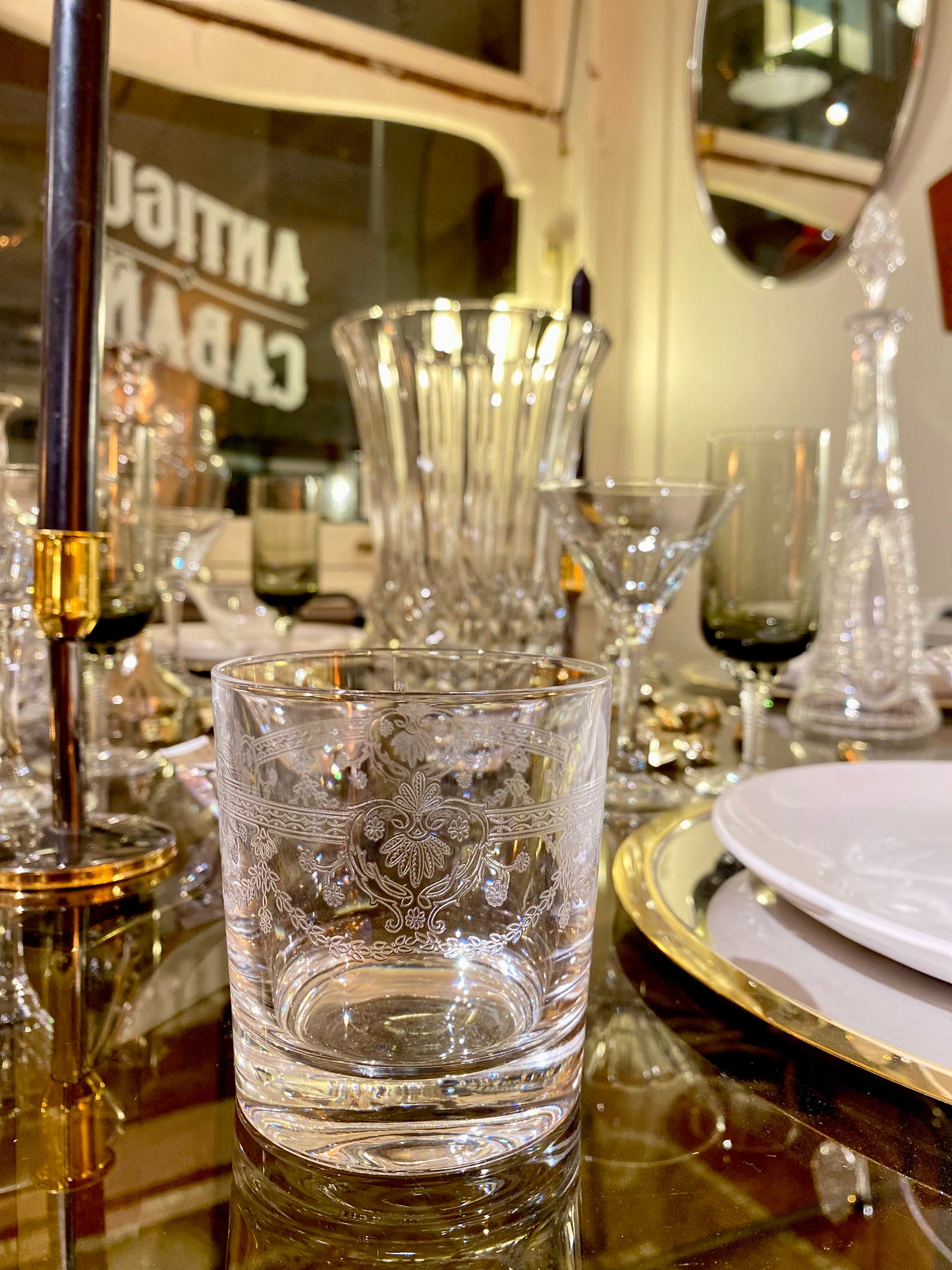 Lot de 4 verres à whisky gravés au pantographe