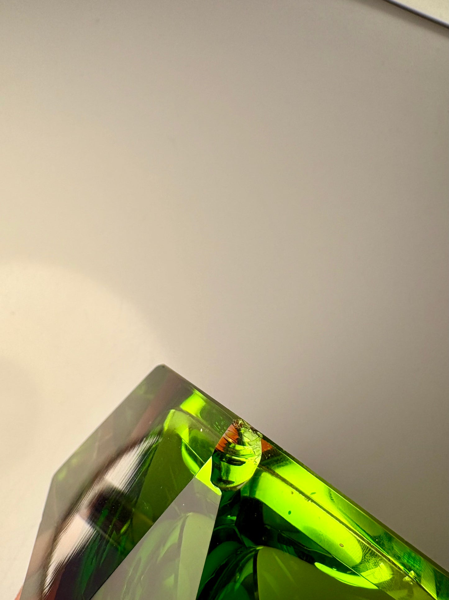 Cendrier Murano sommerso vert et ambre 1960