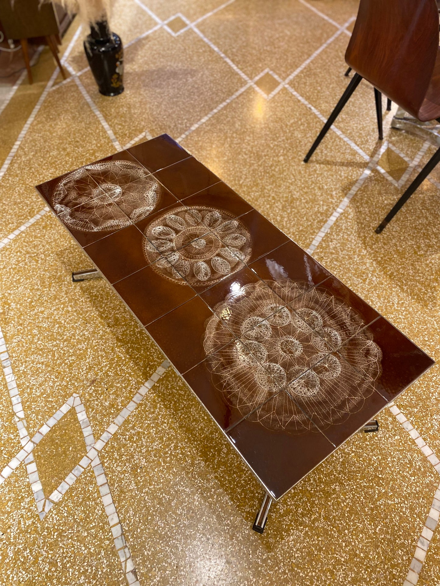 Caroline - Table en céramique