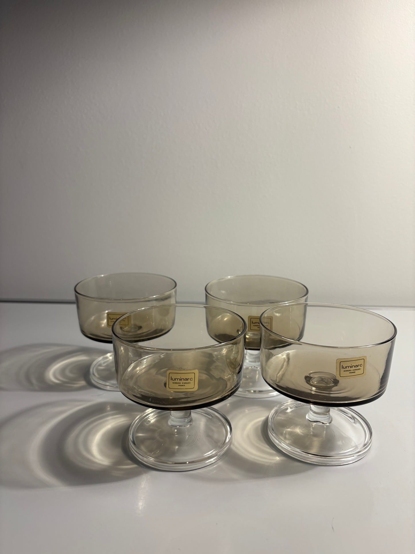 Lot de 4 coupes Luminarc fumées 1970