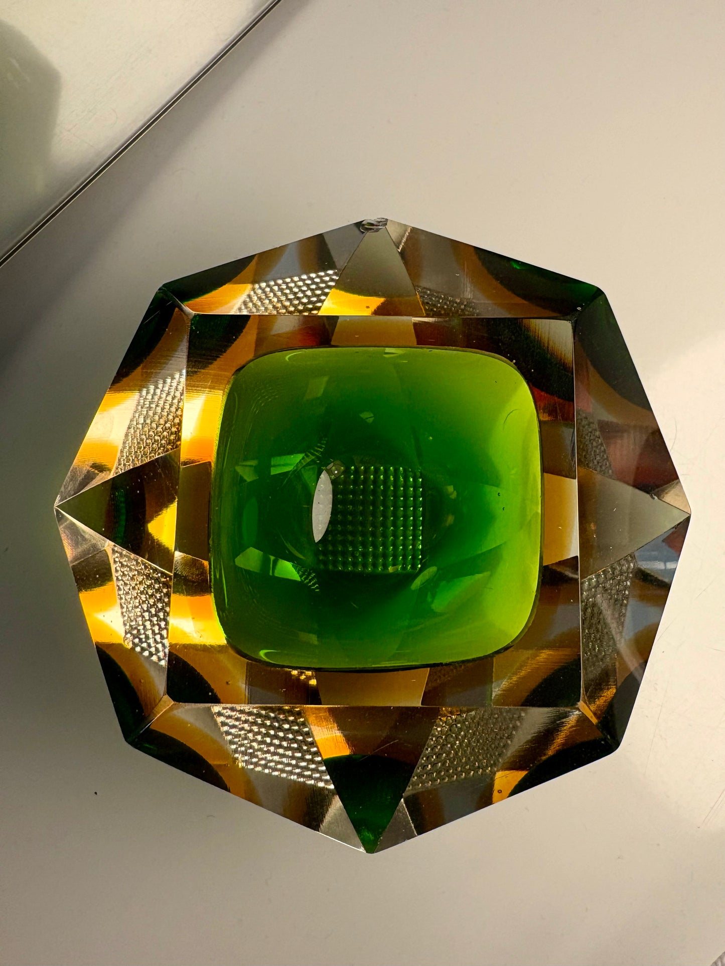 Cendrier Murano sommerso vert et ambre 1960