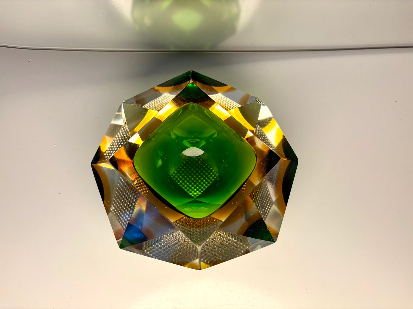Cendrier Murano sommerso vert et ambre 1960