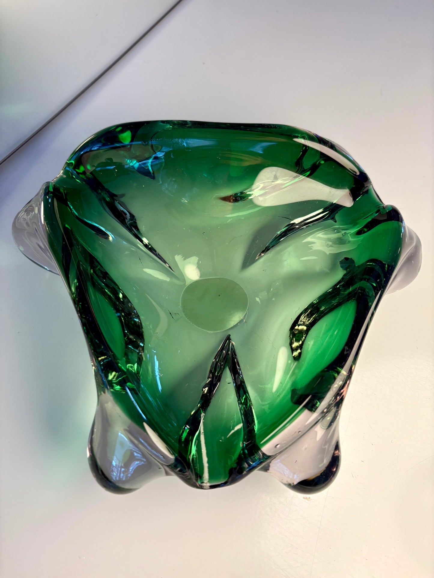 Vide-poche / cendrier vert en verre de Murano 1970