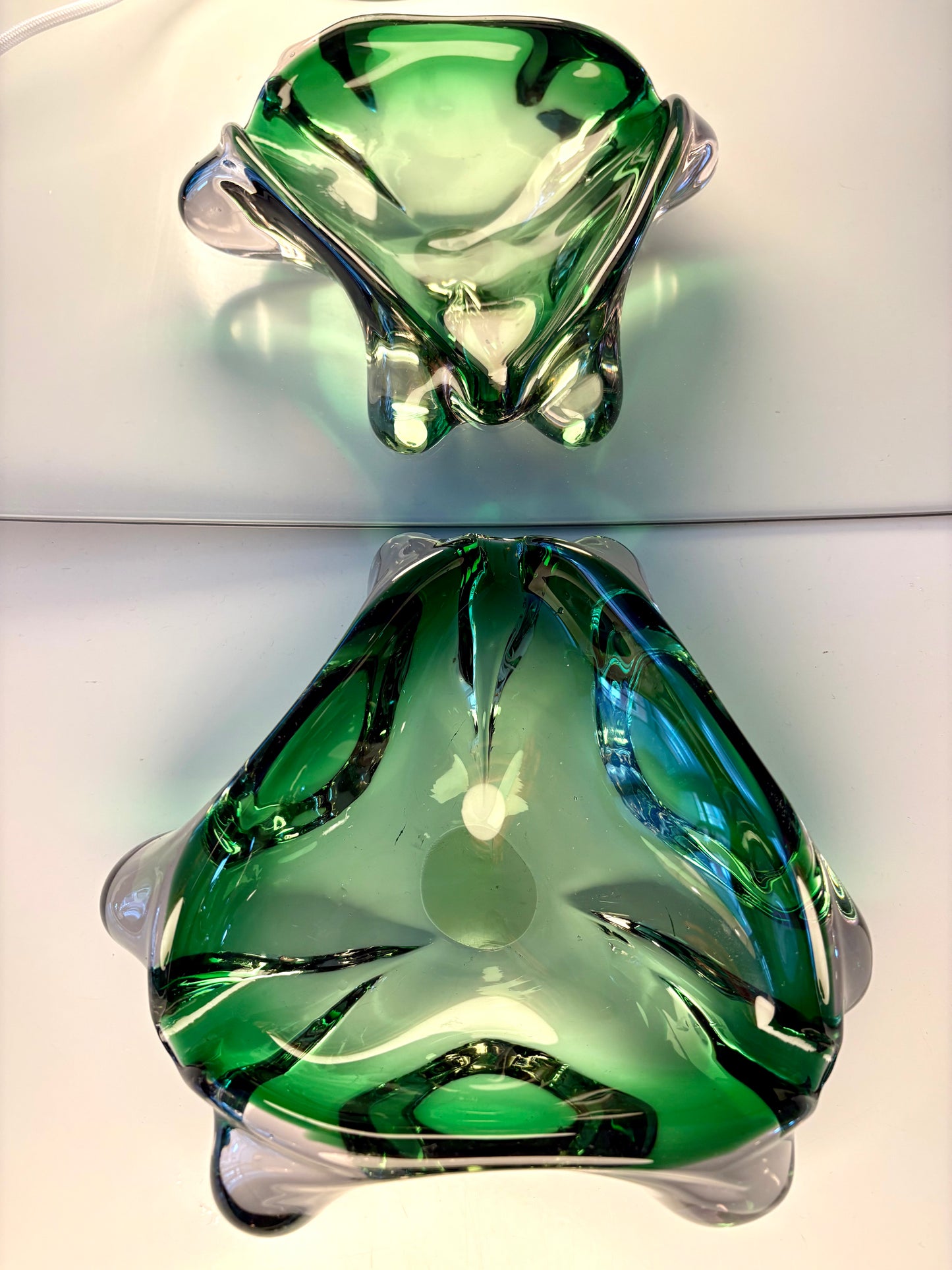 Vide-poche / cendrier vert en verre de Murano 1970