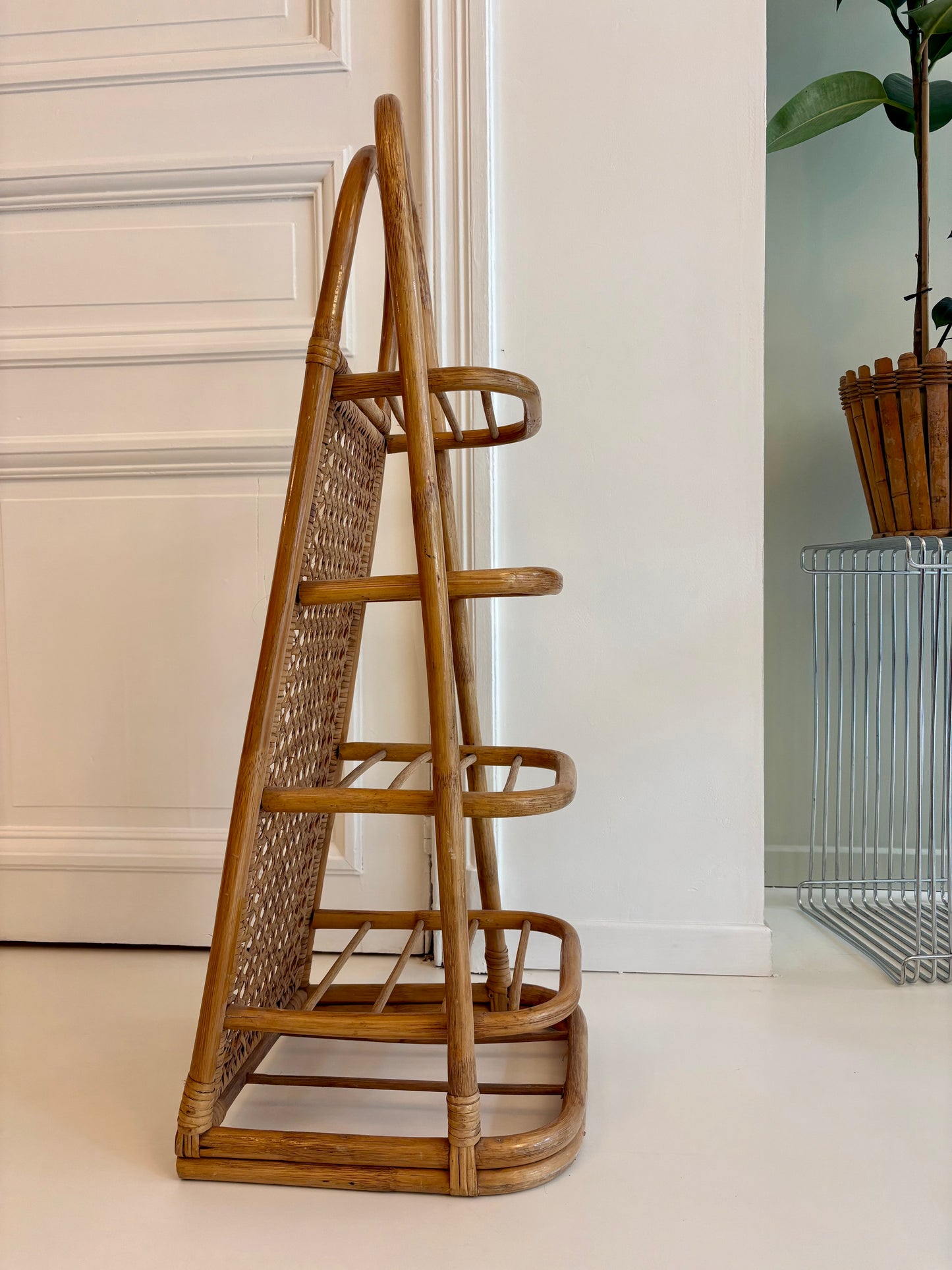 Étagère vintage en rotin et cannage – années 70